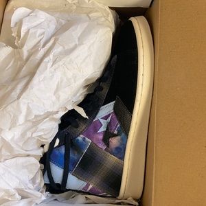 Chase the Drip x KOJ Pro Leather Mid Shoes
Size: M 4.5 / W 6.5